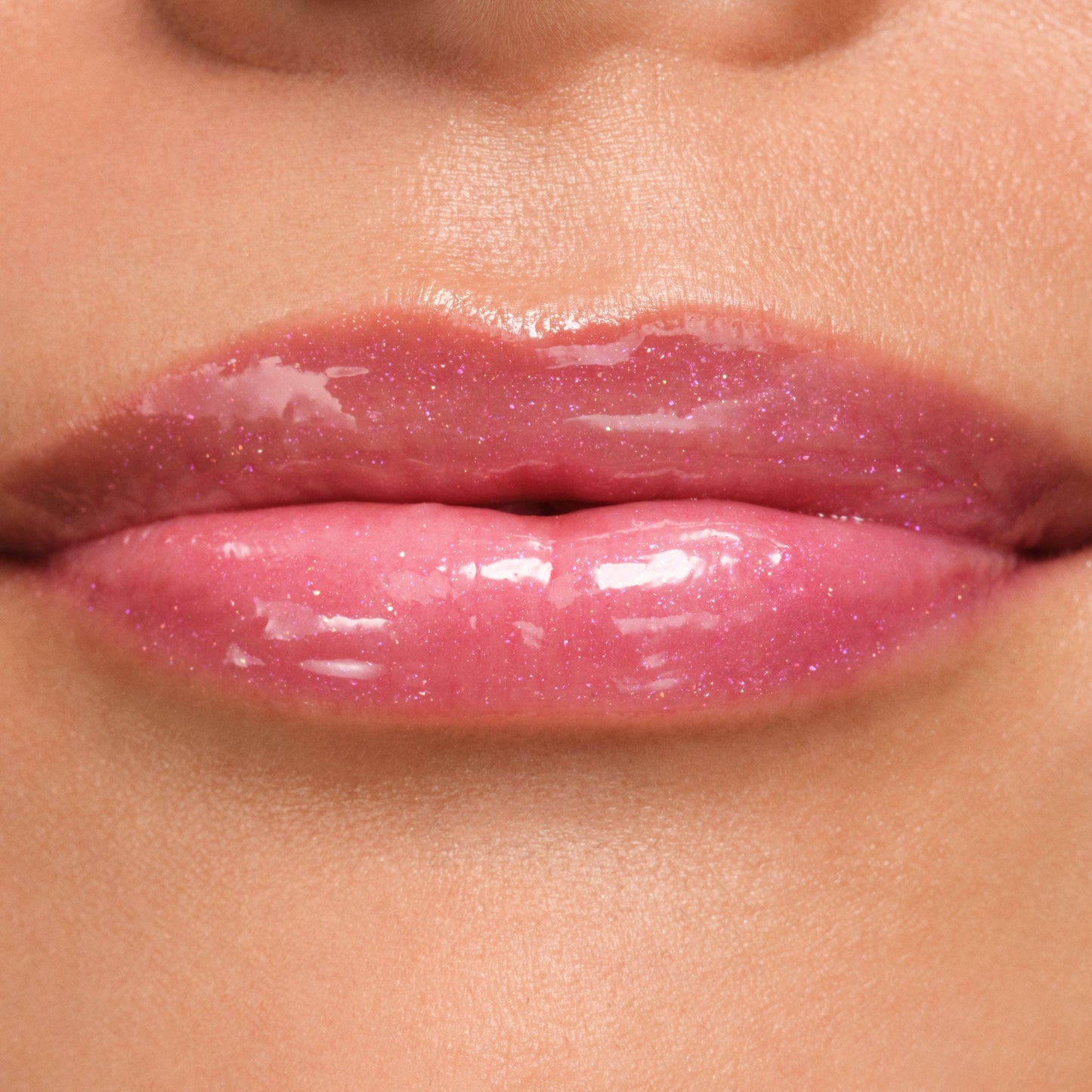 phyto-glow-lip-balm-shimmer-eclipse-w1 NATR-10133-Phyto-Glow-Lip-Hover-Eclipse.jpg