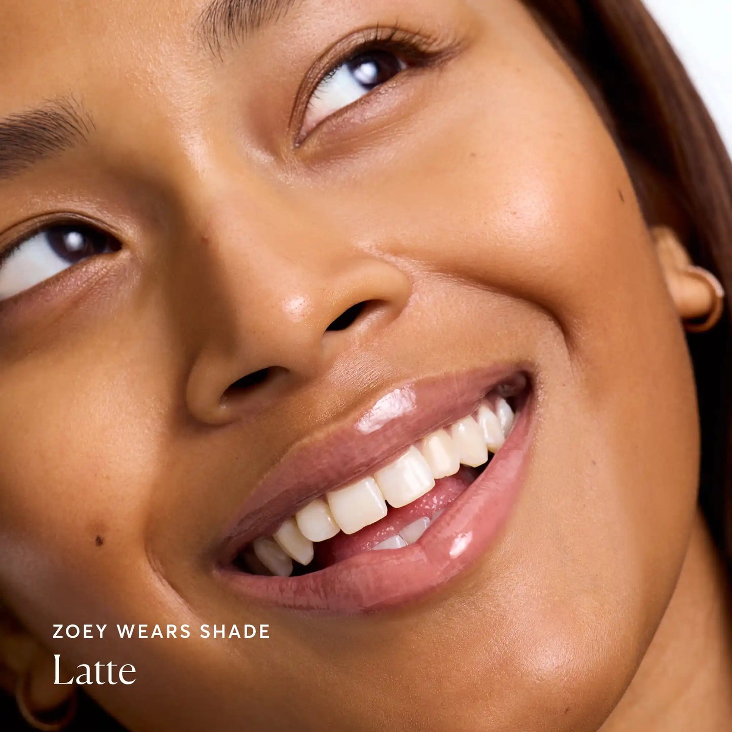 phyto-glow-lip-balm-latte-m4 NATR-60110-Alt-Images-Phyto-Glow-Lip-Balm-Latte-04.webp