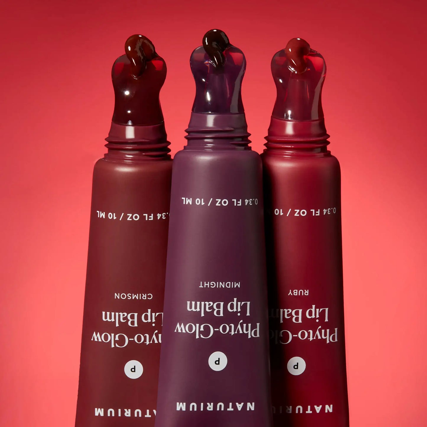 phyto-glow-lip-balm-crimson-q9 phytoglow-moody_6357-crop_1_e73a7054-8061-4f72-8a58-c0111f6fcffa.webp